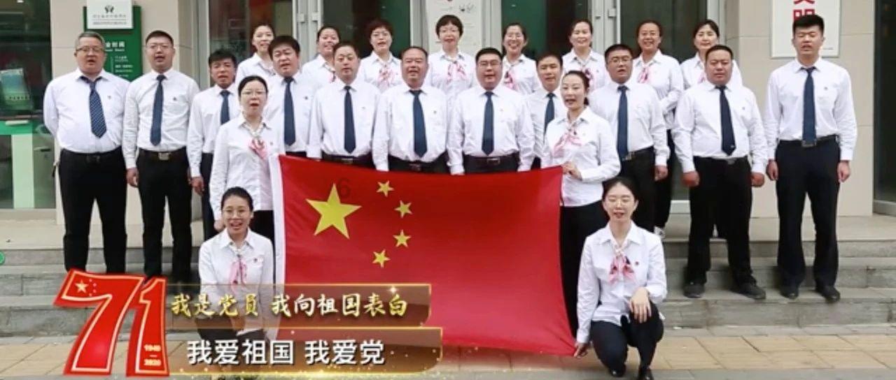 牛仔和T恤